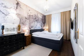 Luxury 2 bedroom apartment with king-size beds